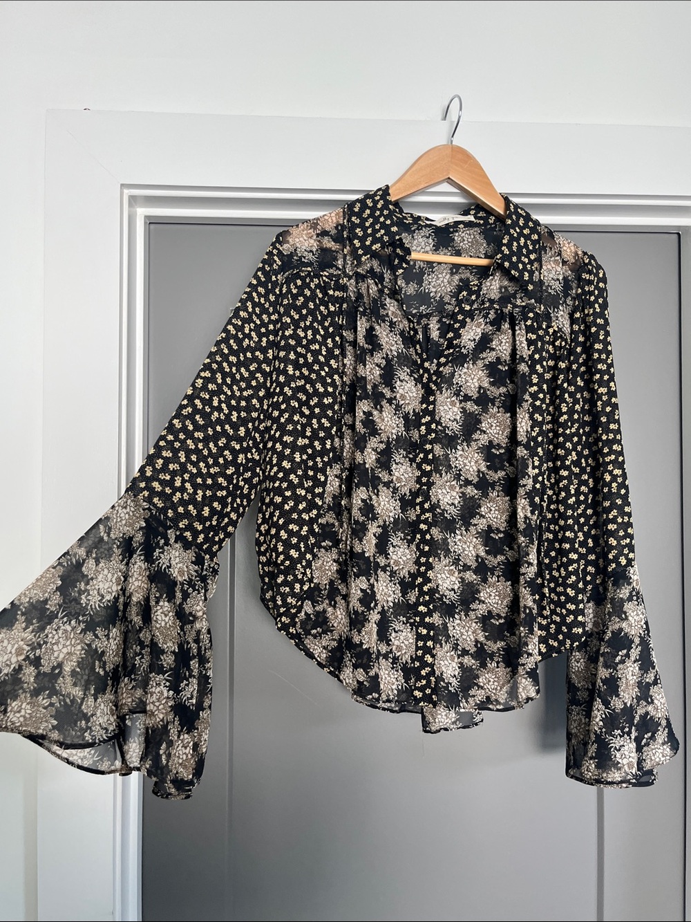 NWOT Women’s Black Floral Sheer Blouse - Bell Sleeve Button Up